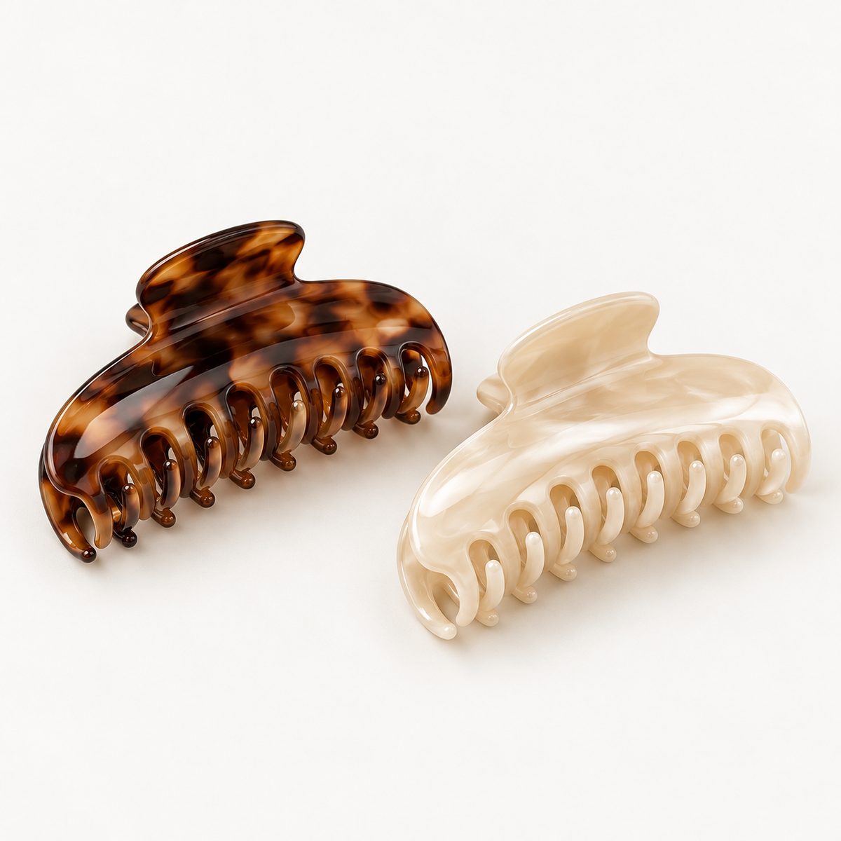 Tess Nora large claw clips in tortoiseshell and cream, set of 2