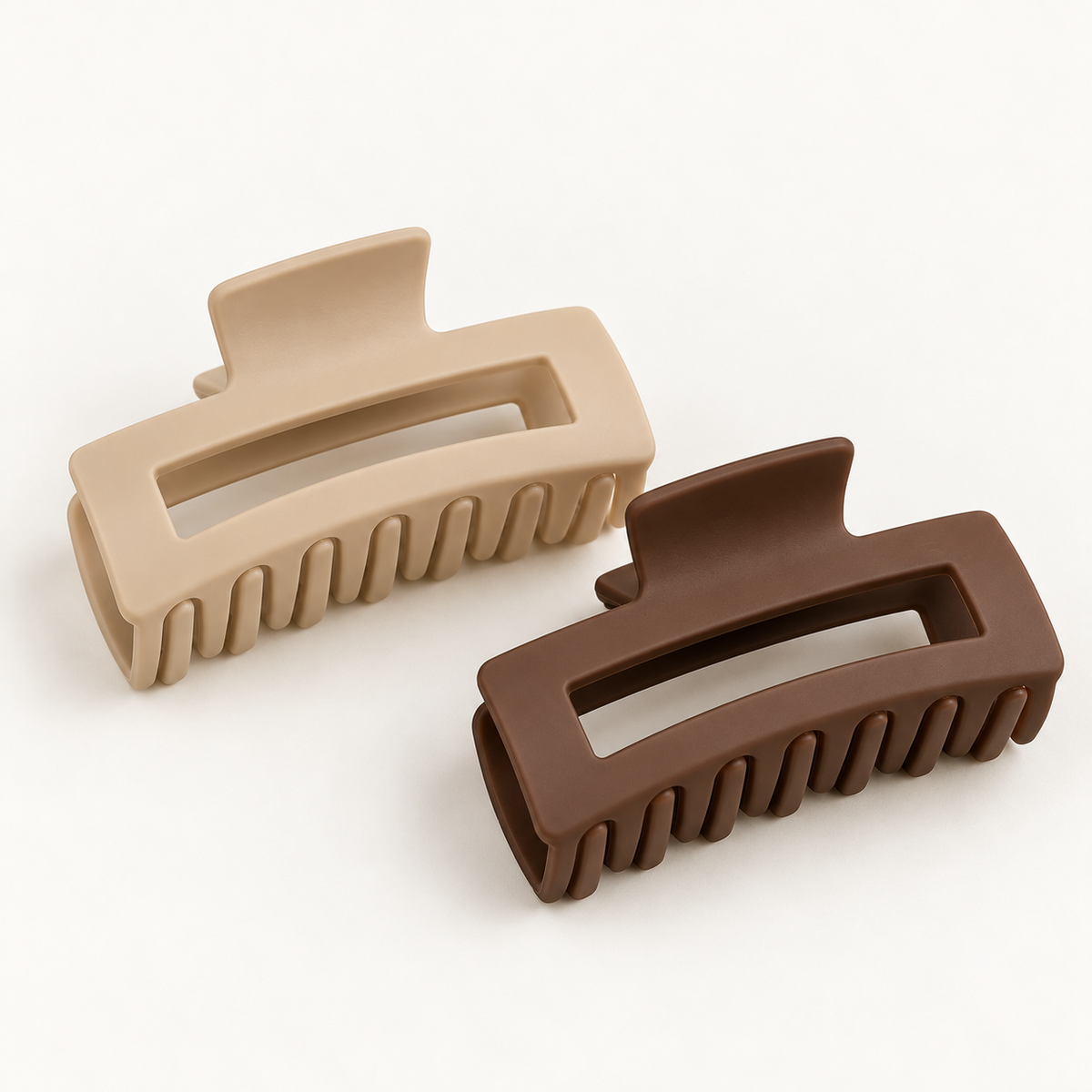 Tess Nora square claw clips in beige and chestnut brown, set of 2
